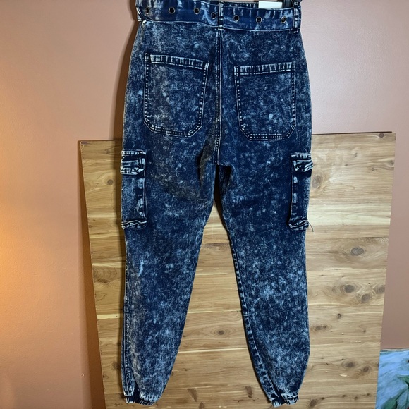NWT Distressed Joggers - Picture 3 of 5